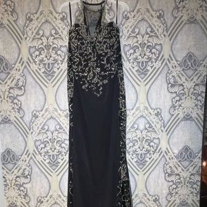 Vintage Party Time Floor Length Beaded Sequin Black Lace Halter Gown prom